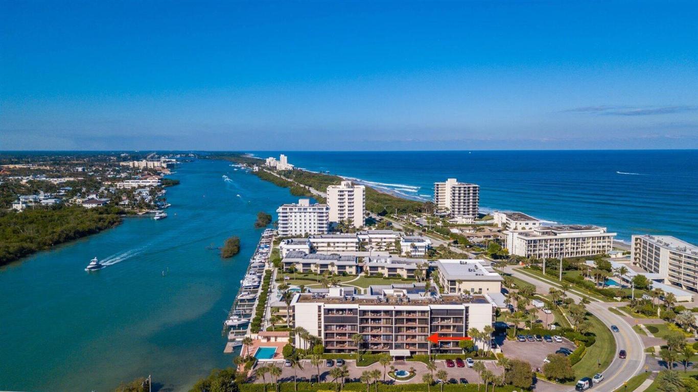 225 Beach Rd #303 Tequesta, FL 33469