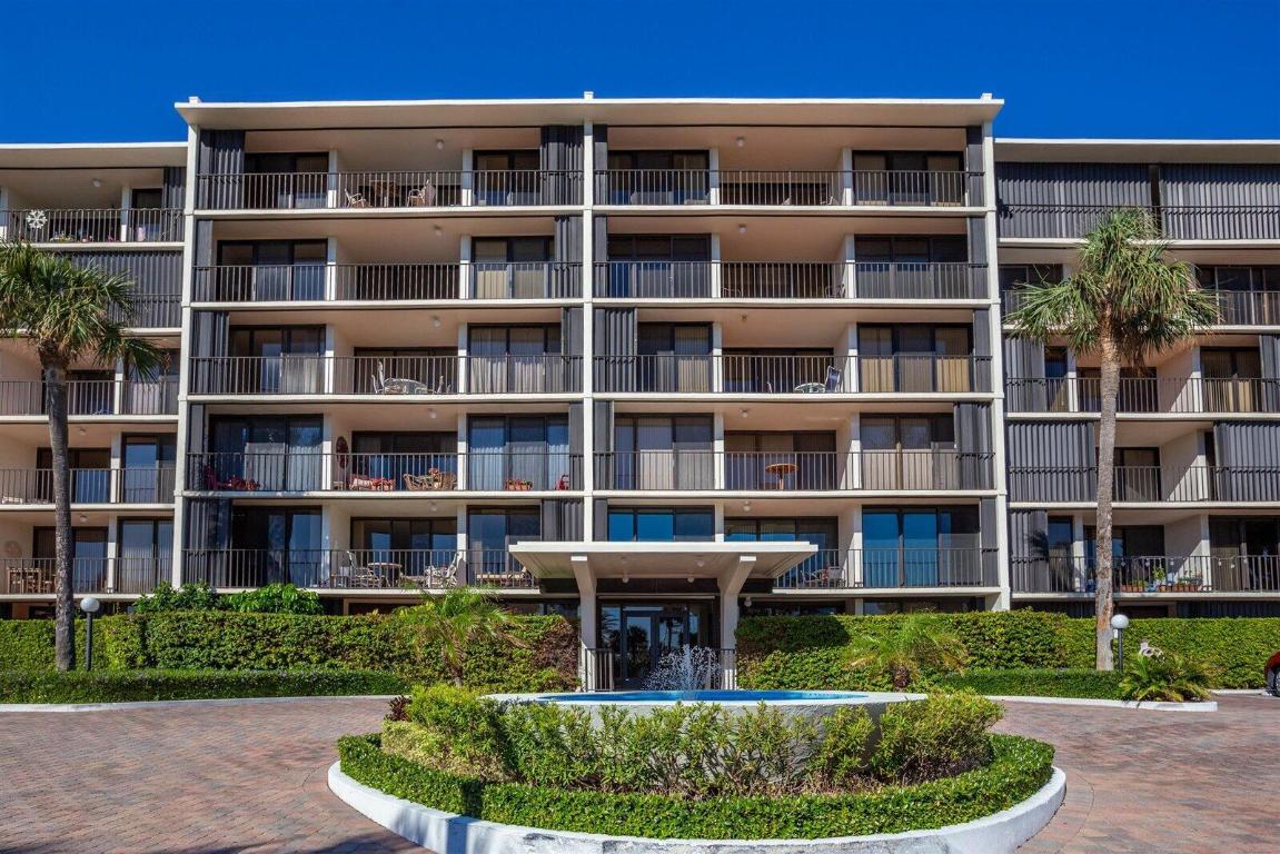 225 Beach Rd #303 Tequesta, FL 33469