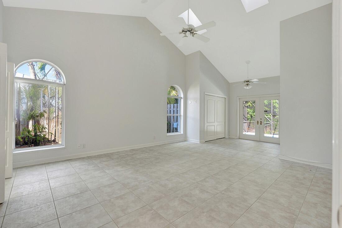 115 Olympus Jupiter, FL 33477