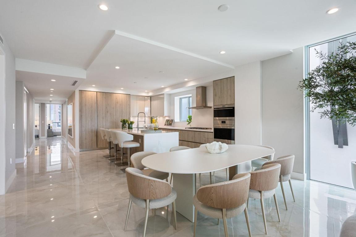 475 E Royal Palm #605 Boca Raton, FL 33432