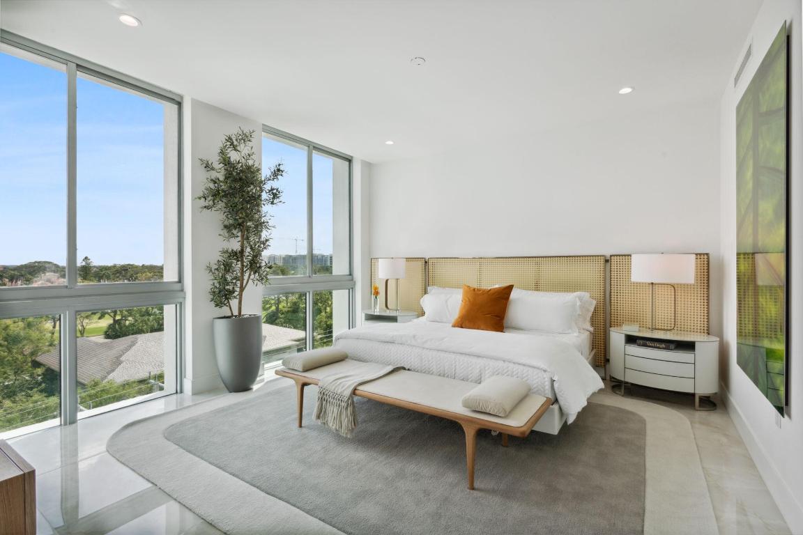 475 E Royal Palm #605 Boca Raton, FL 33432