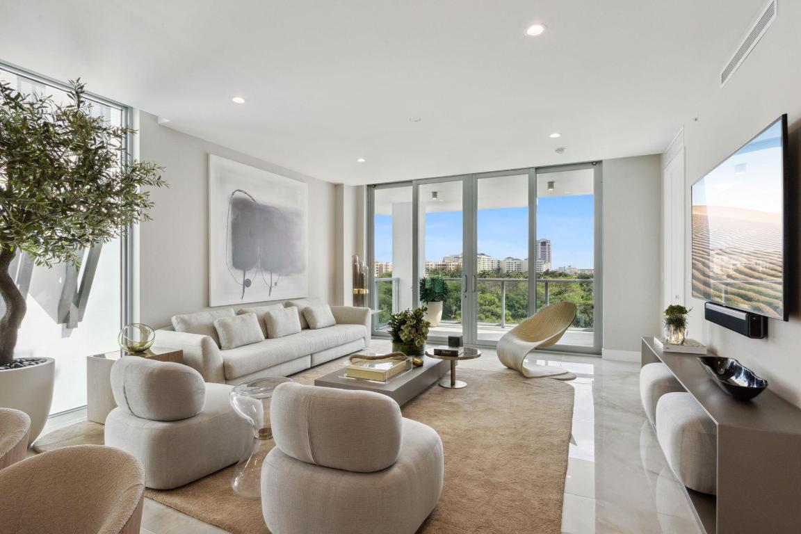 475 E Royal Palm #605 Boca Raton, FL 33432