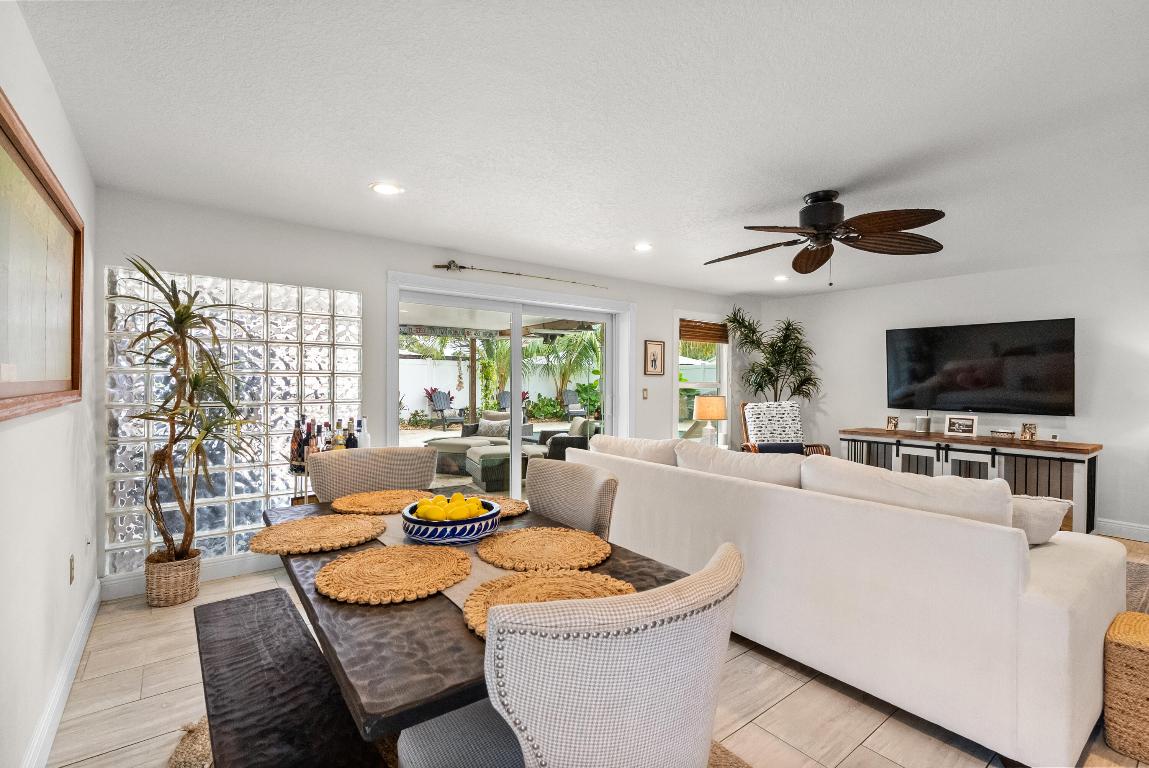 1521 Venus Jupiter, FL 33469