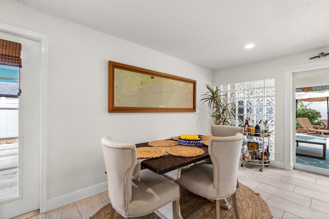 1521 Venus Jupiter, FL 33469