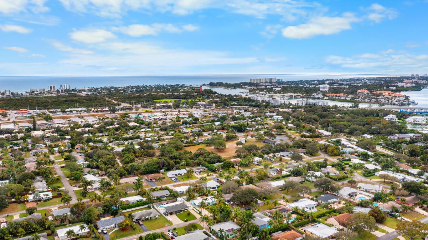 1521 Venus Jupiter, FL 33469