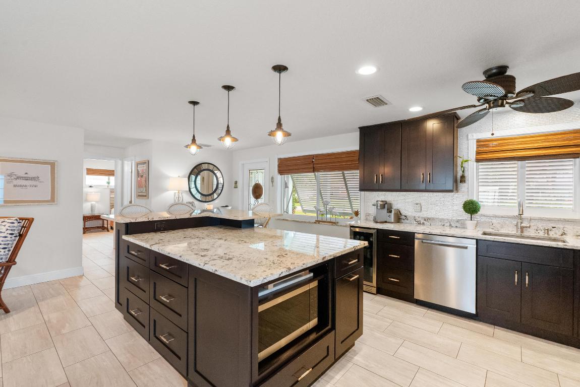 1521 Venus Jupiter, FL 33469