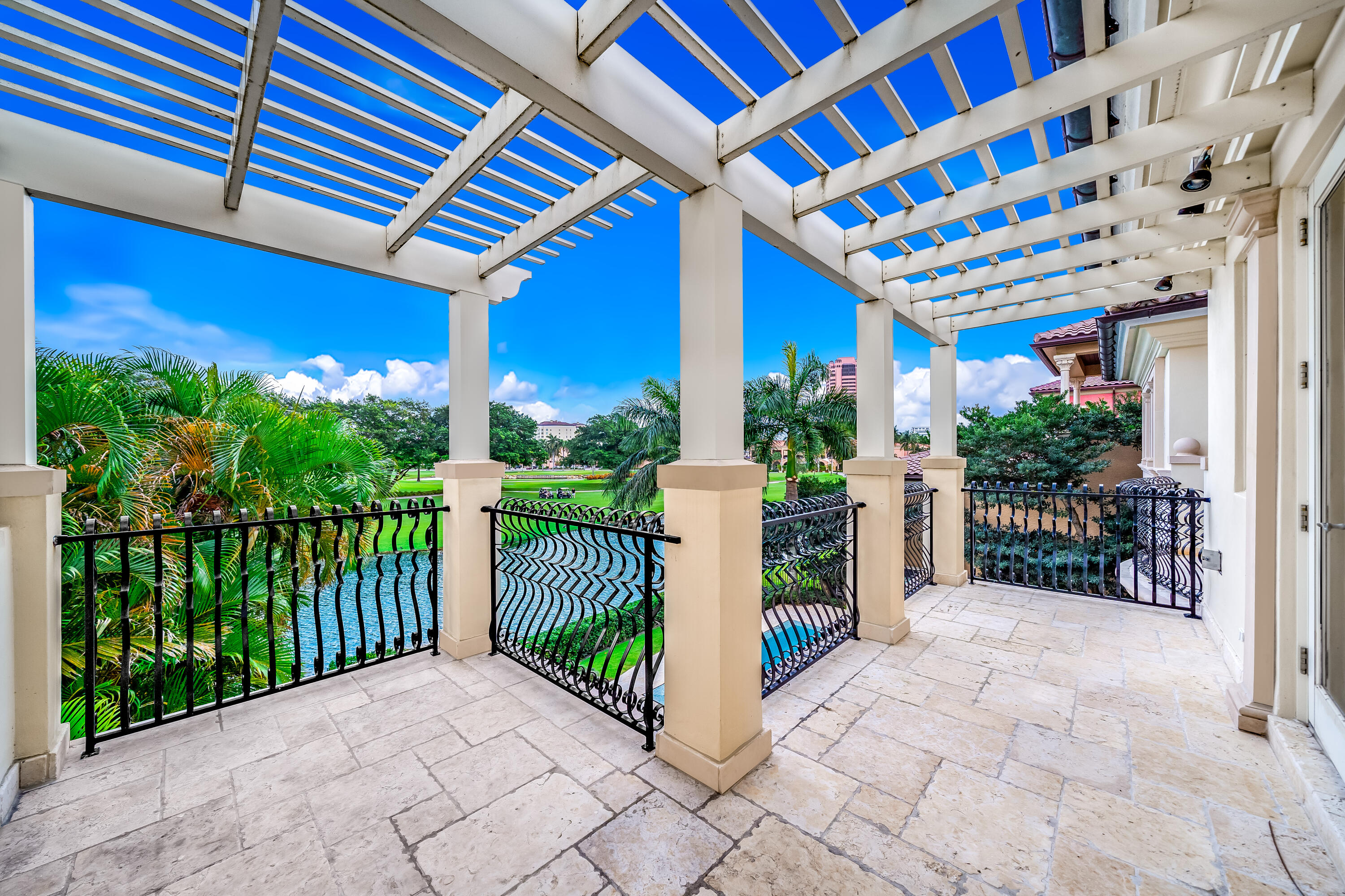 361 Mizner Lk Estates Boca Raton, FL 33432