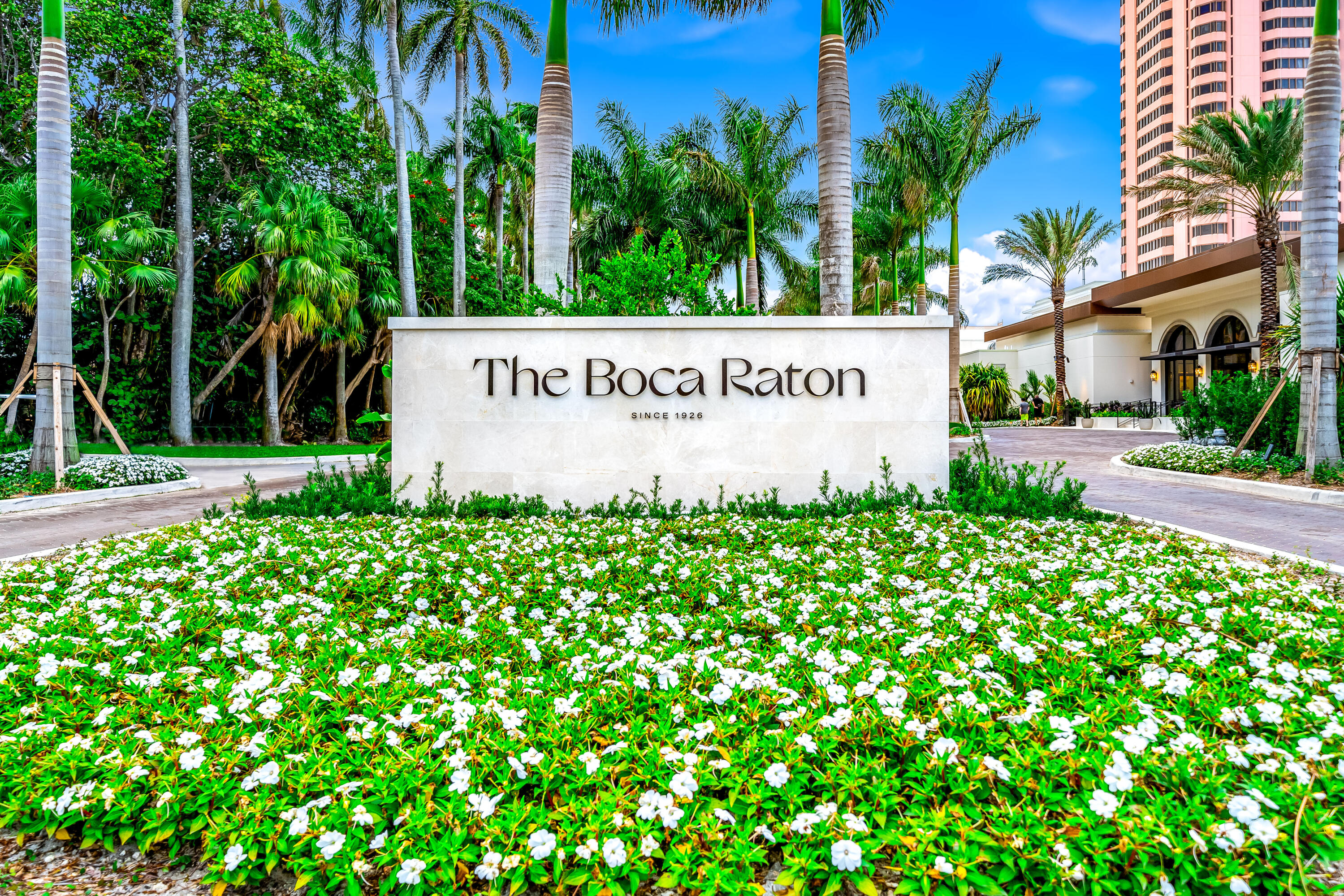 361 Mizner Lk Estates Boca Raton, FL 33432