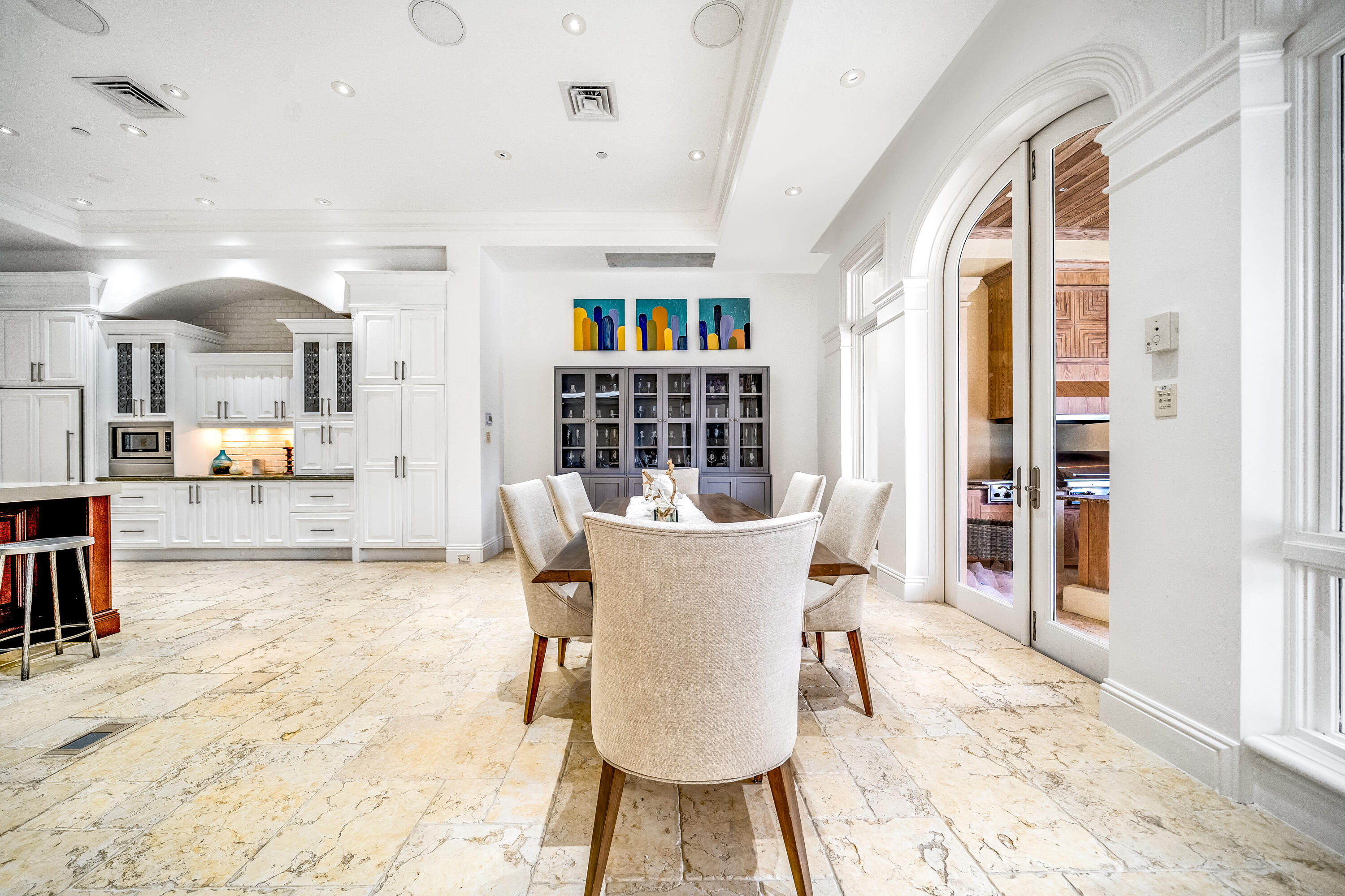 361 Mizner Lk Estates Boca Raton, FL 33432