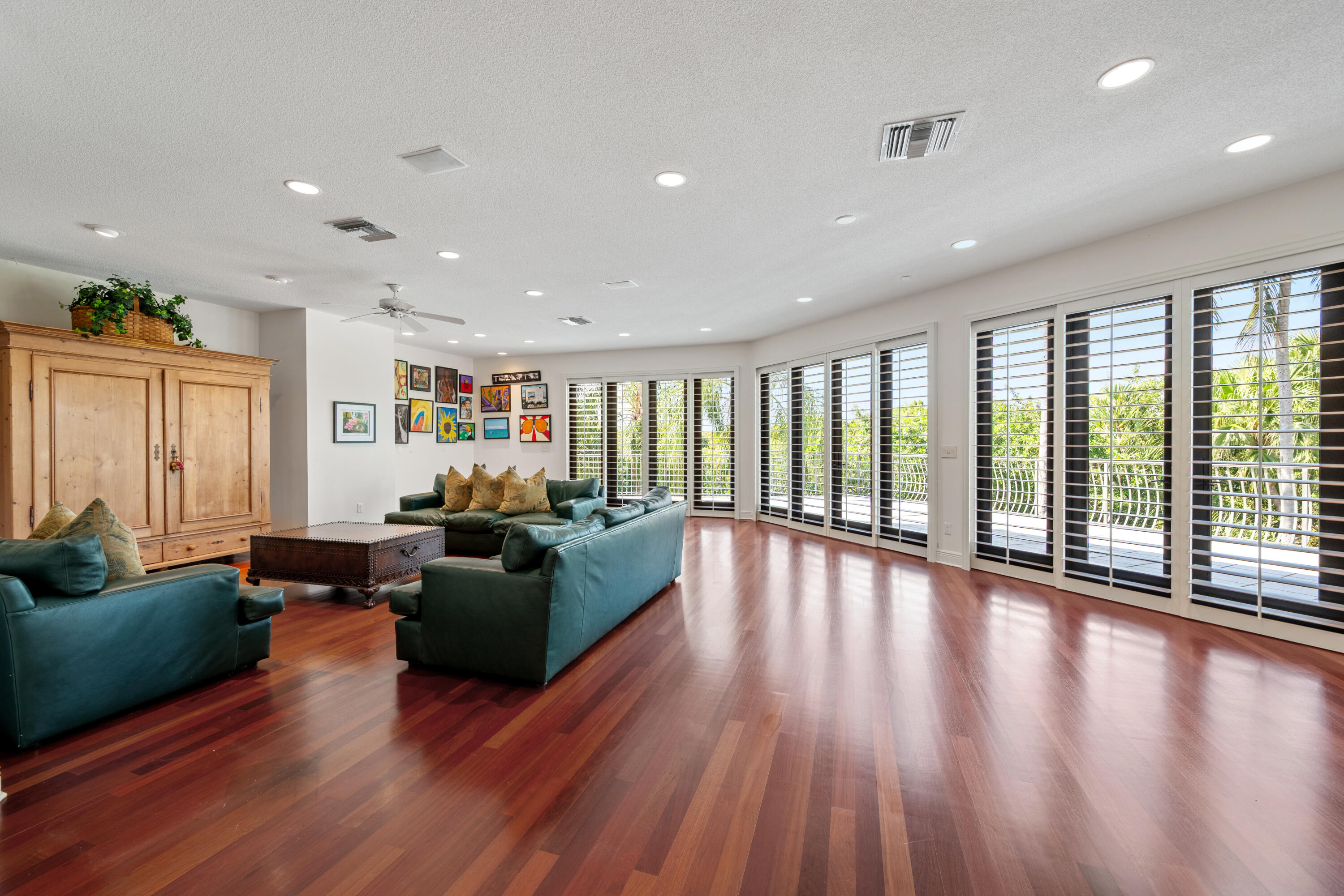 18800 Long Lk Boca Raton, FL 33496