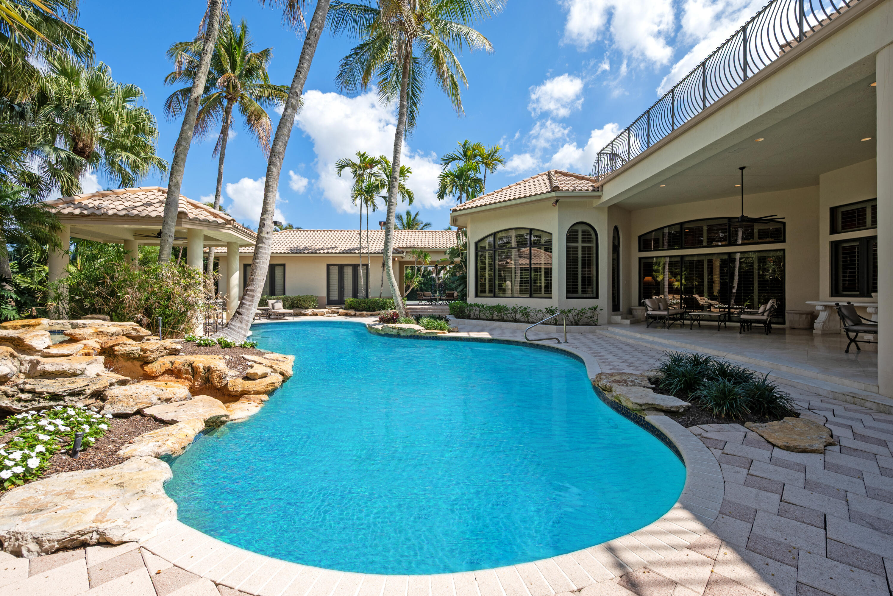 18800 Long Lk Boca Raton, FL 33496