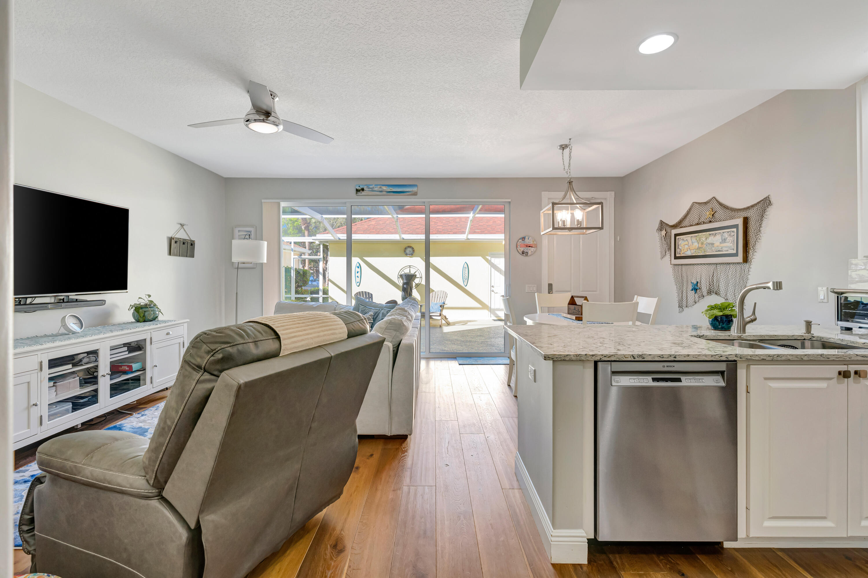 175 Farmingdale Jupiter, FL 33458