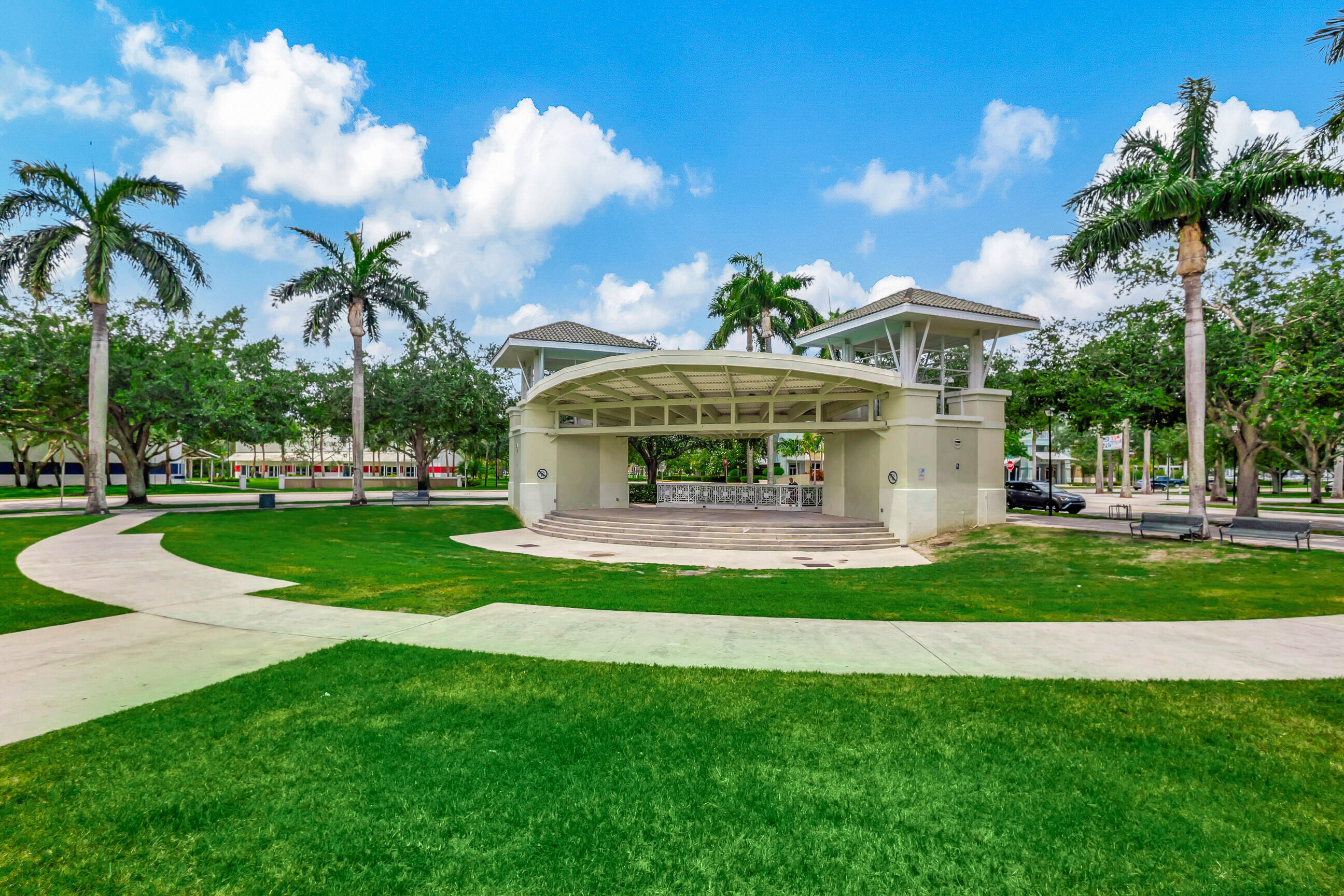 175 Farmingdale Jupiter, FL 33458