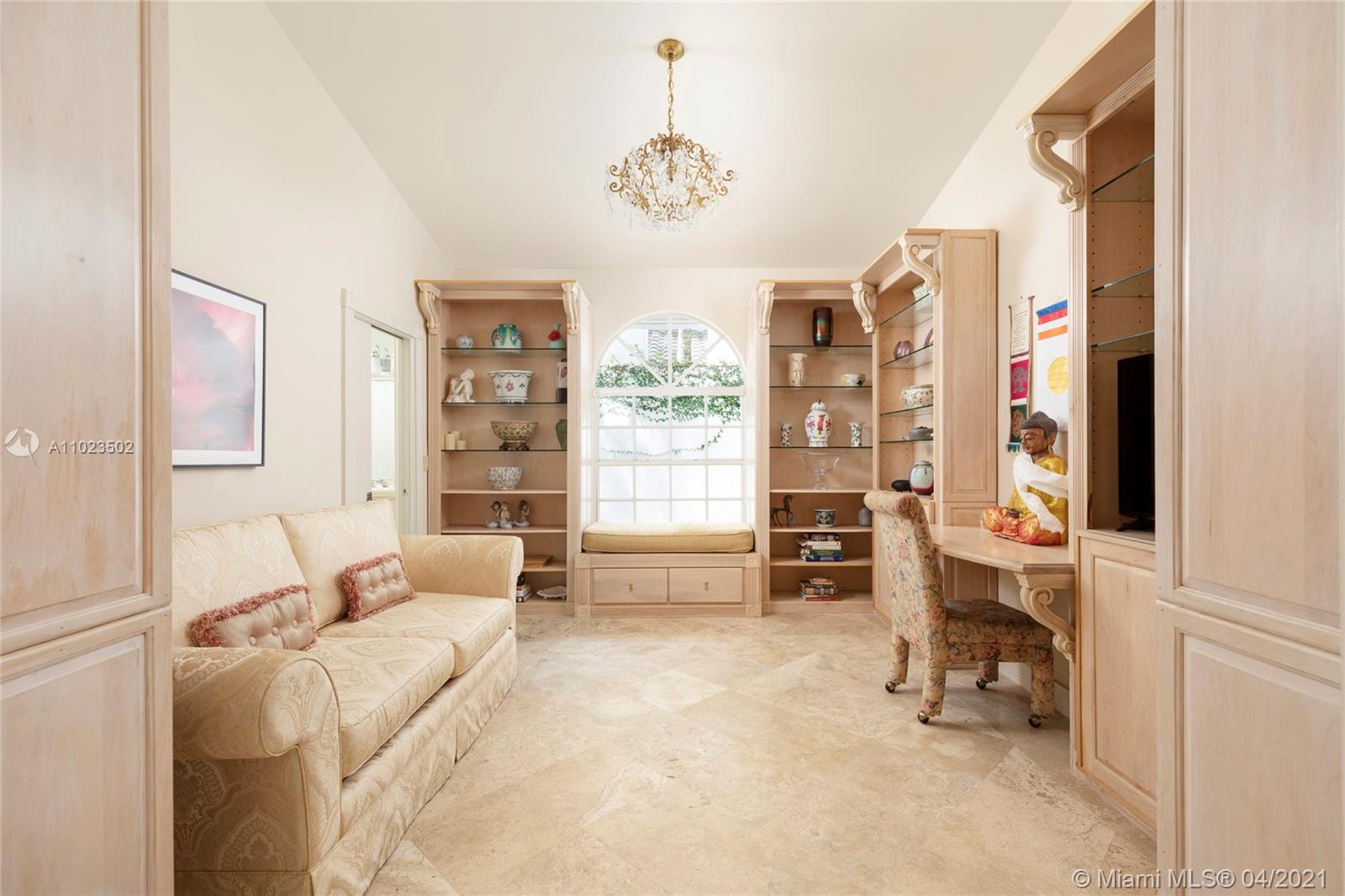 4049 Ensenada Ave Coconut Grove, FL 33133