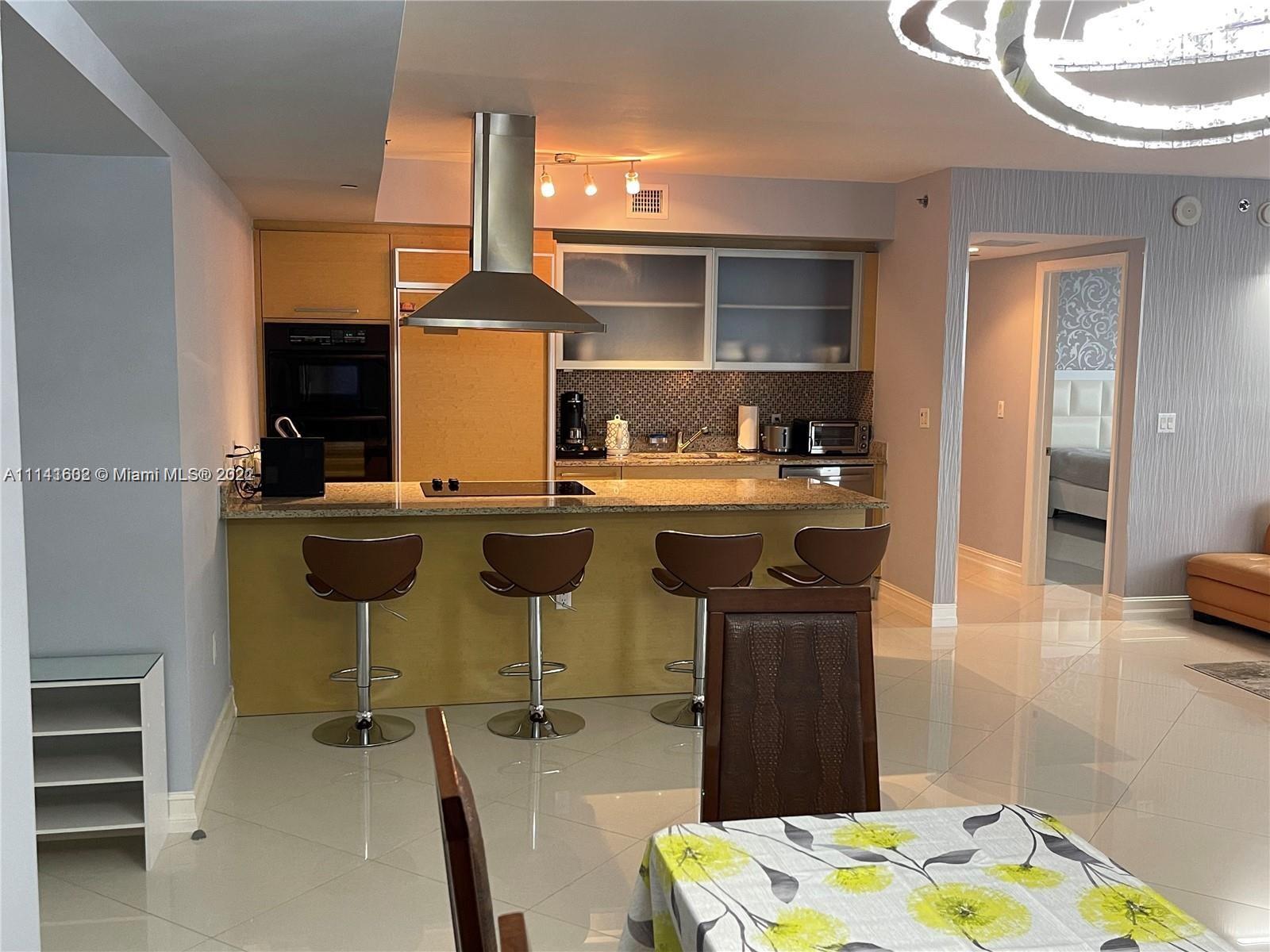 image Beach Club 316