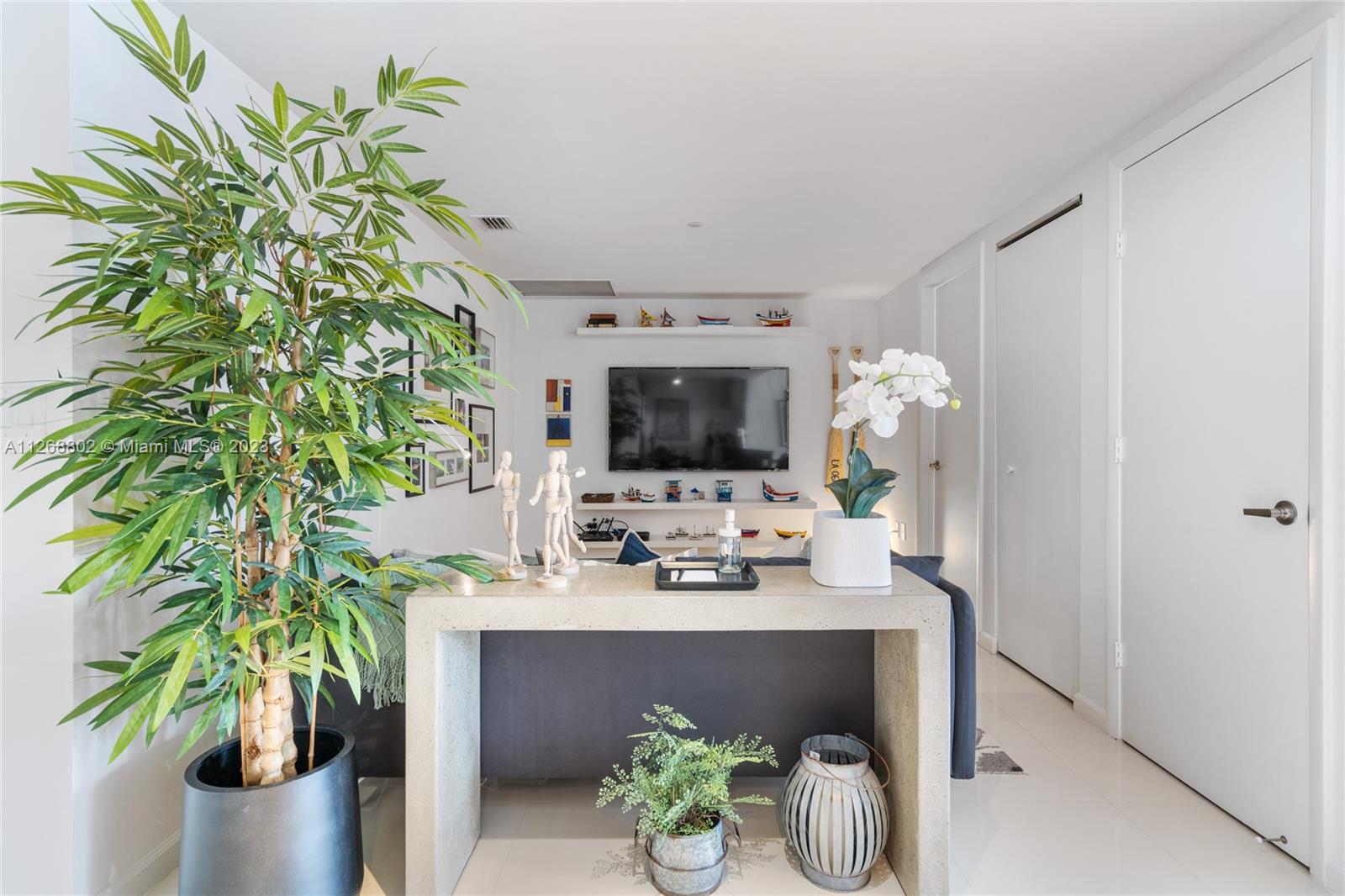 image Icon Brickell II9