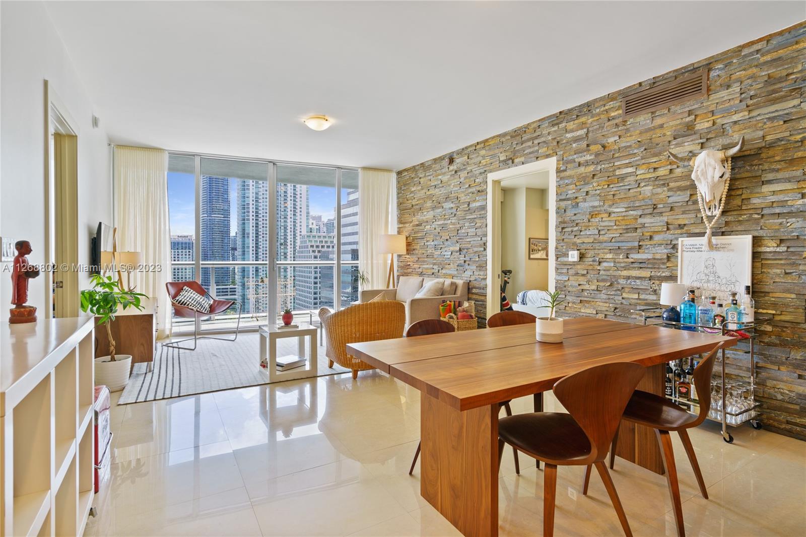 image Icon Brickell II14