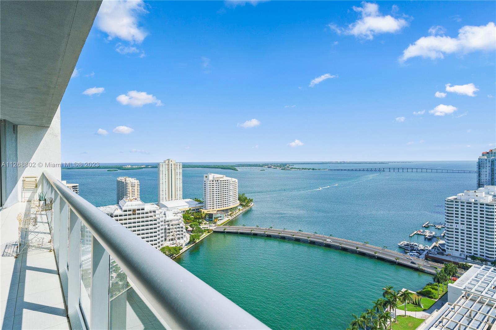 image Icon Brickell II1