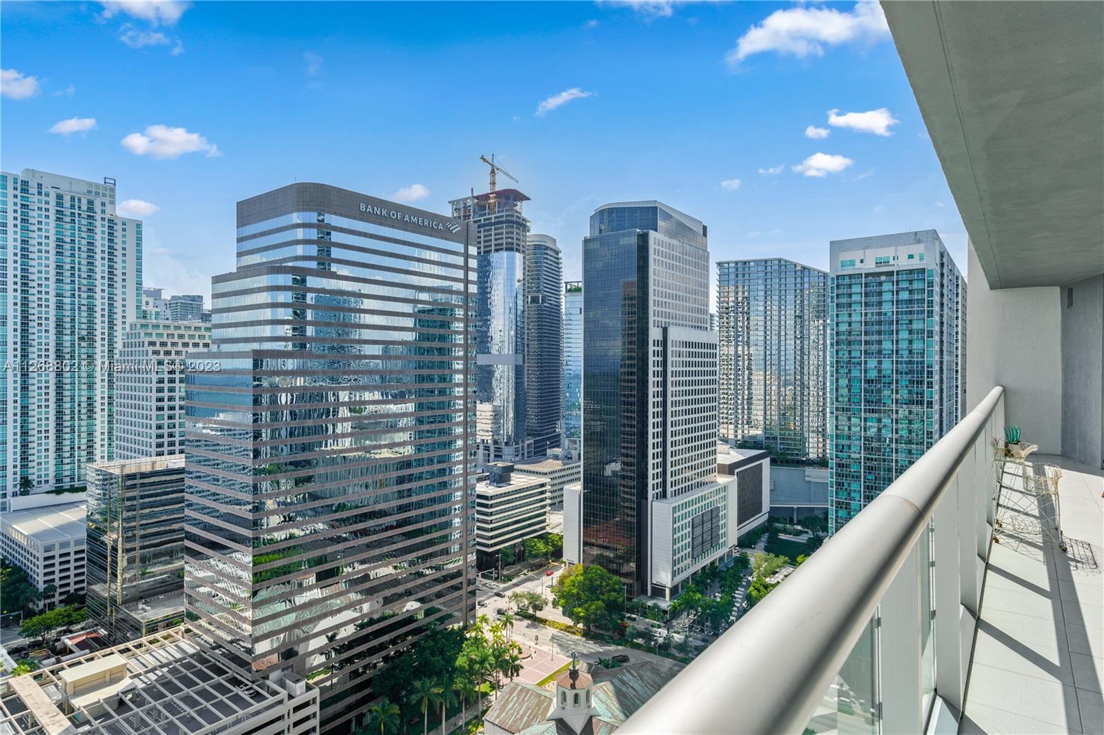 image Icon Brickell II30