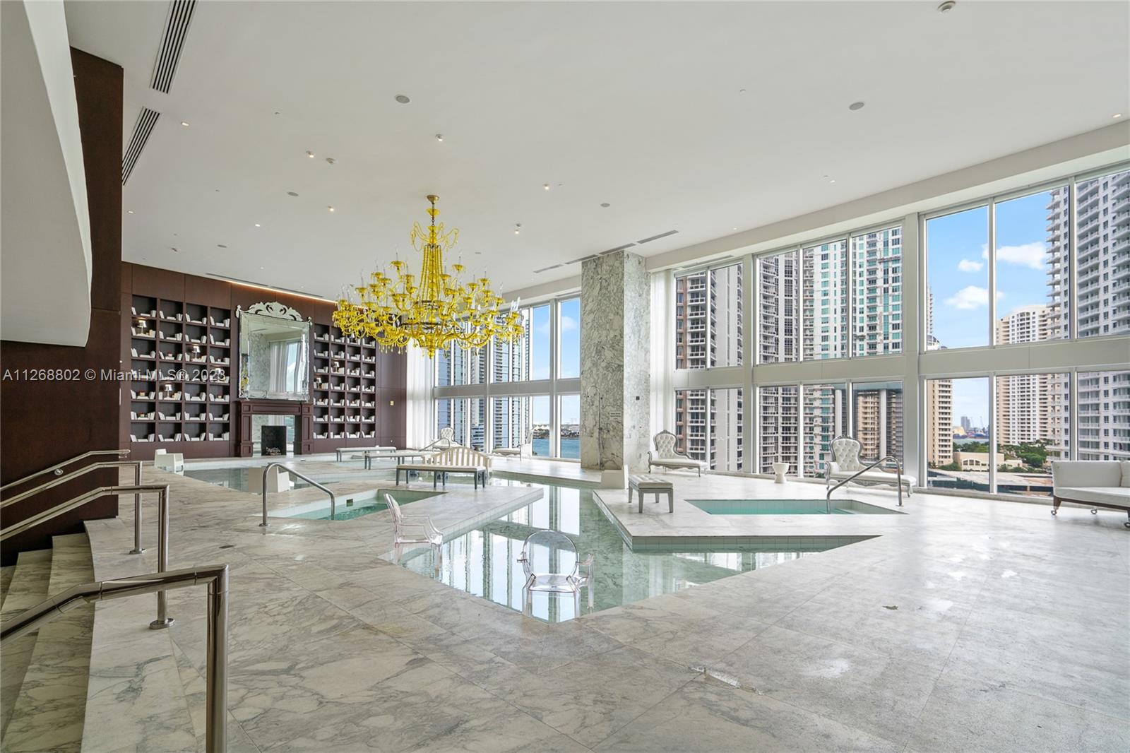 image Icon Brickell II32