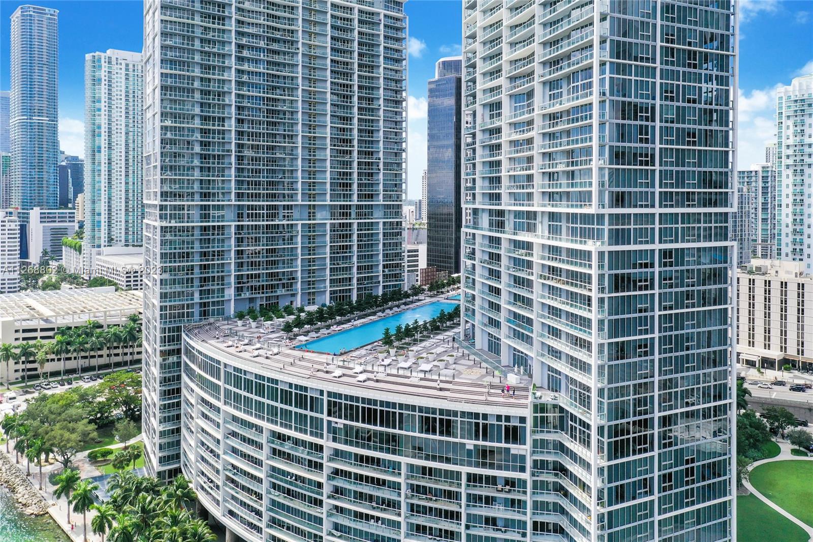 image Icon Brickell II35