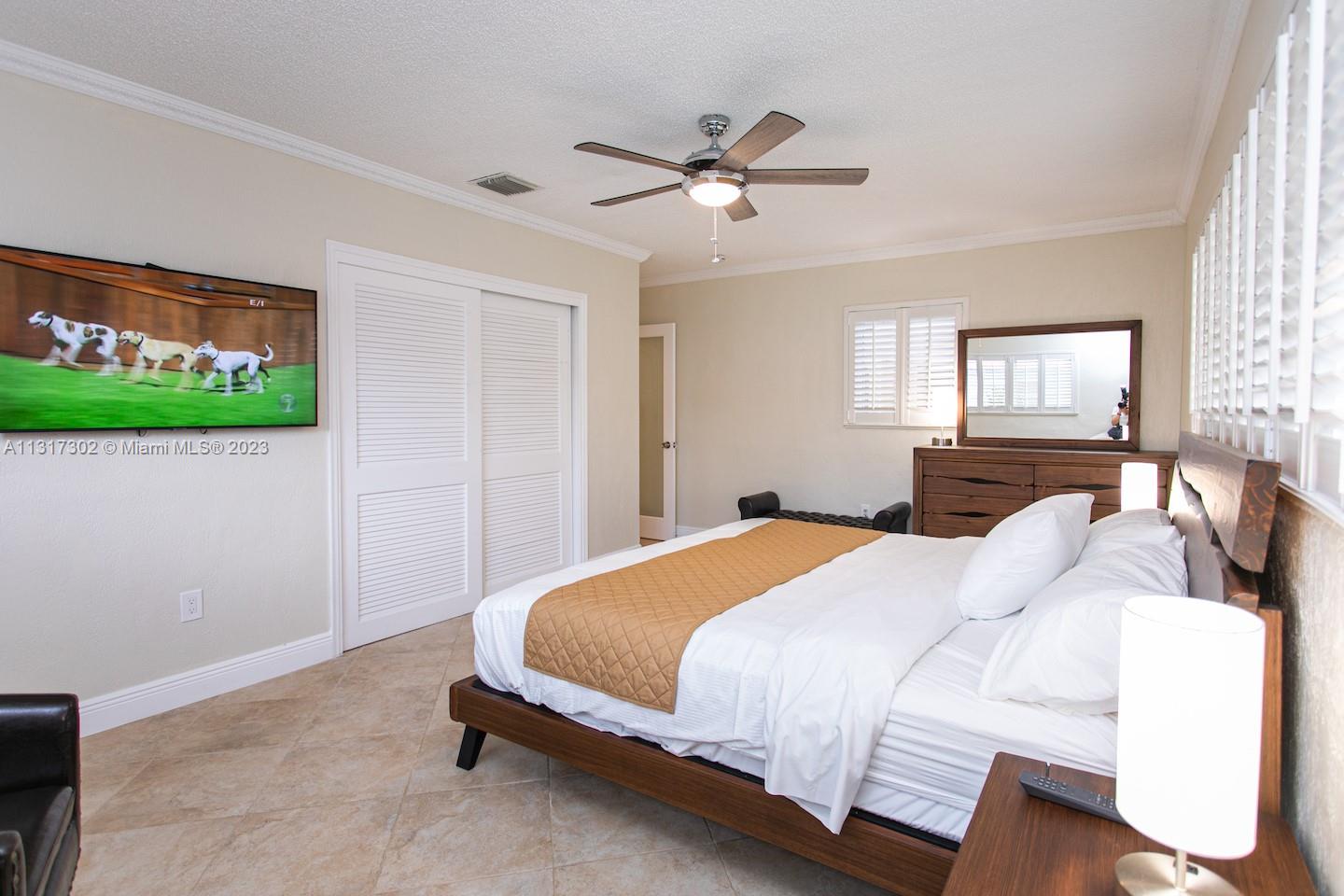 714 Harrison St Hollywood, FL 33019