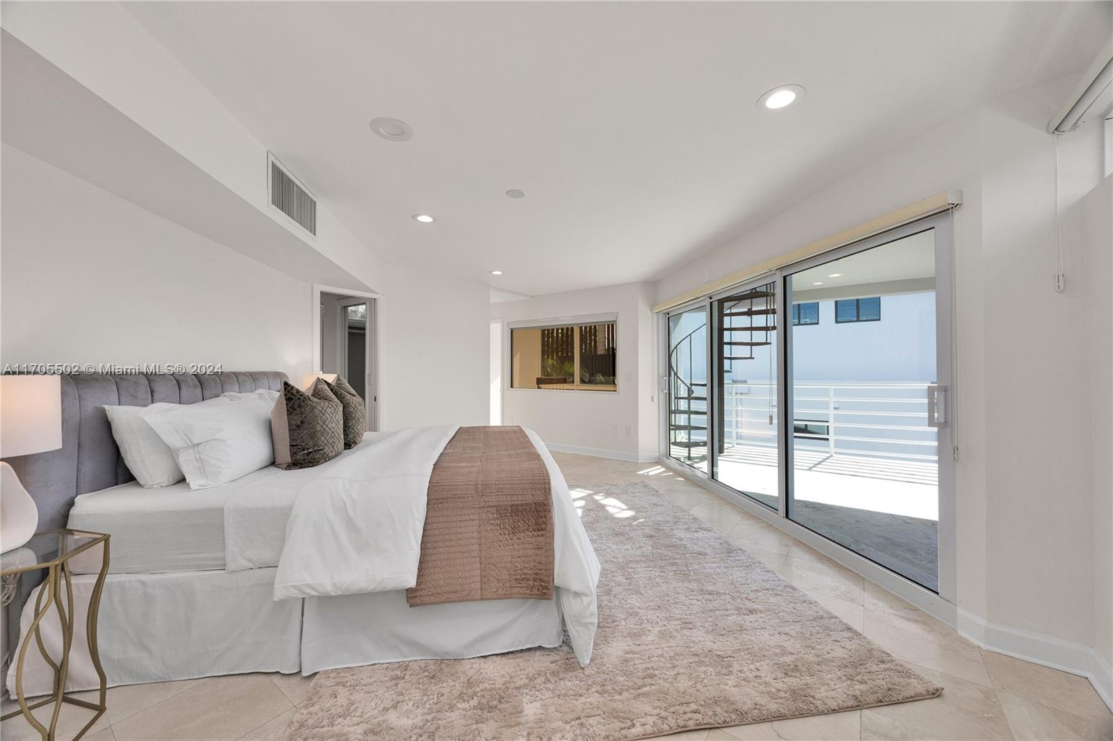 3566 Rockerman Rd Miami, FL 33133