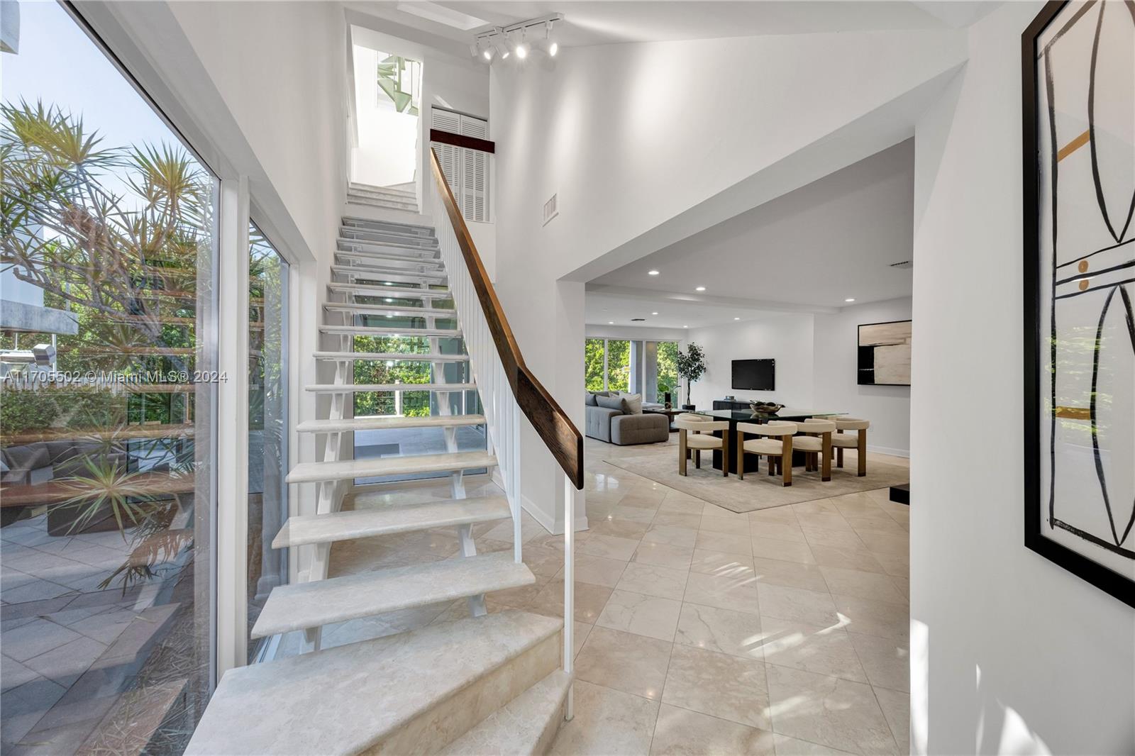 3566 Rockerman Rd Miami, FL 33133