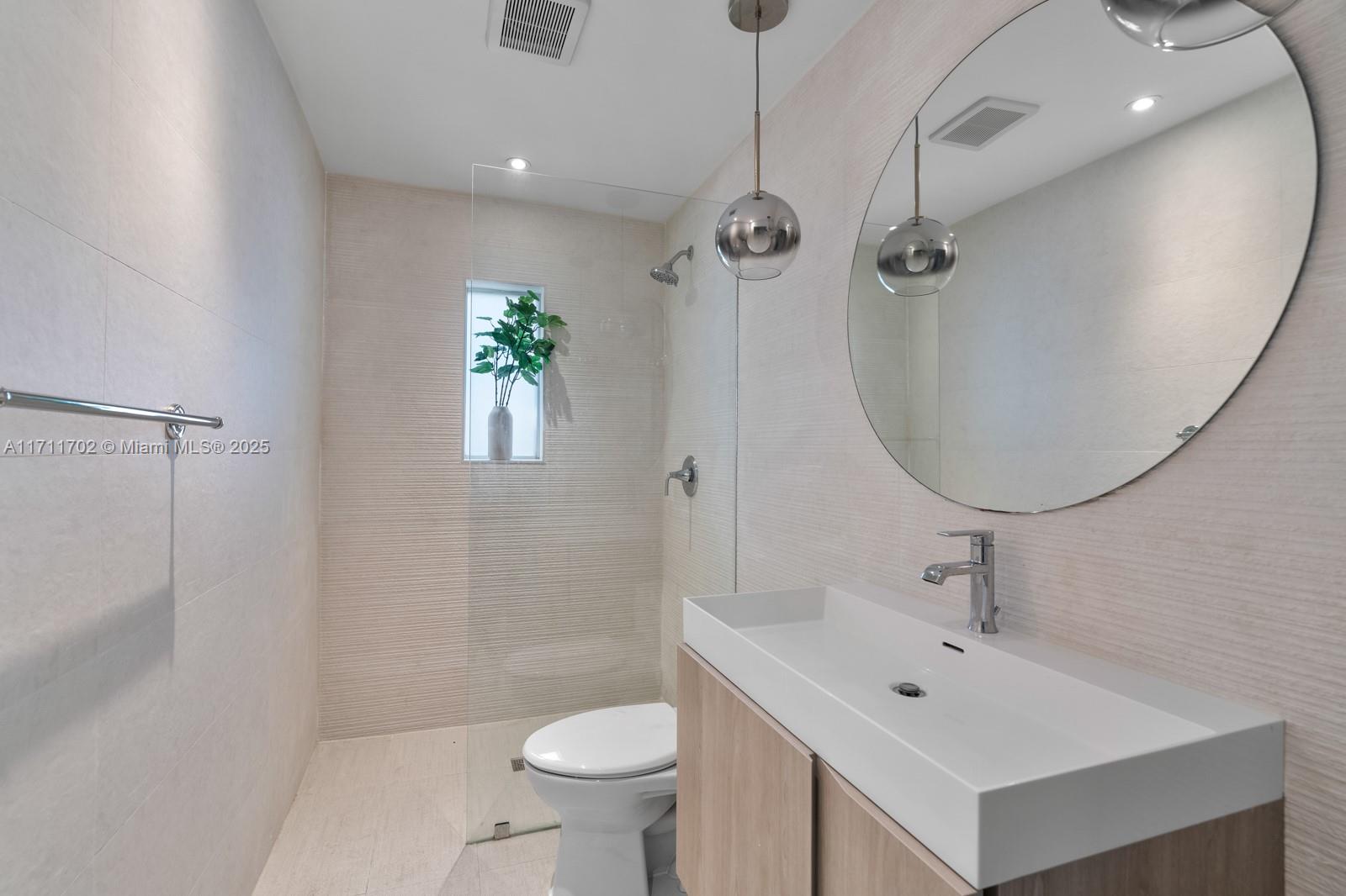 2974 Old Alton Rd Miami Beach, FL 33140