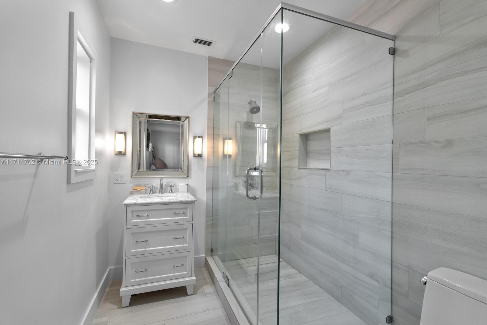 2974 Old Alton Rd Miami Beach, FL 33140