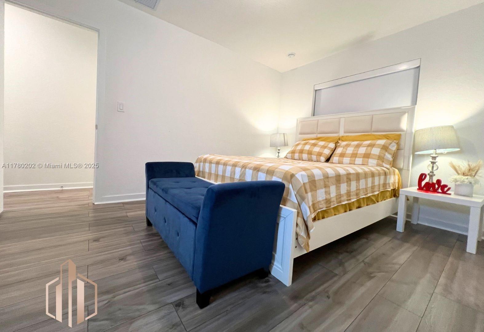 image Towns At Seascape11