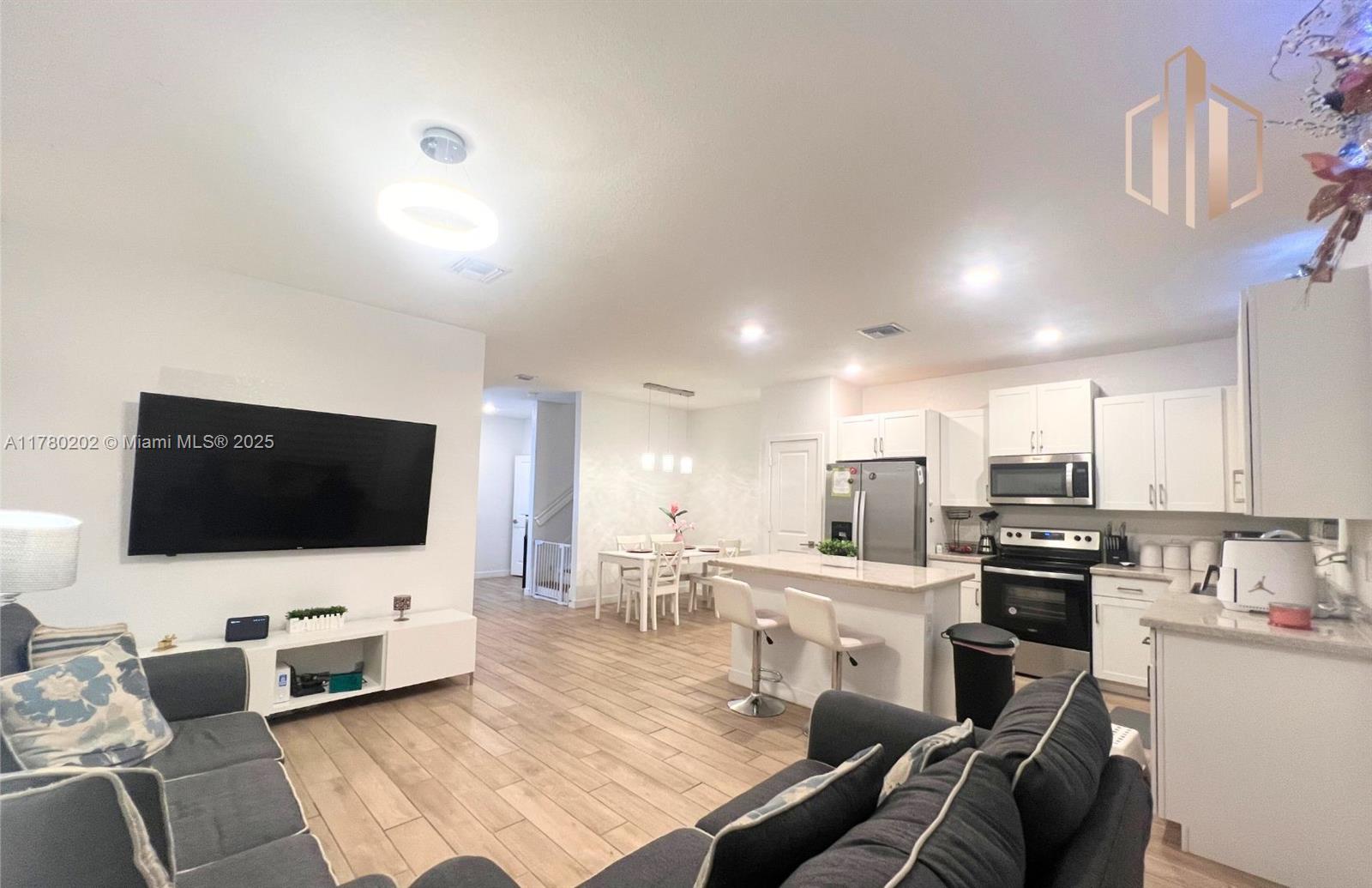 image Towns At Seascape1