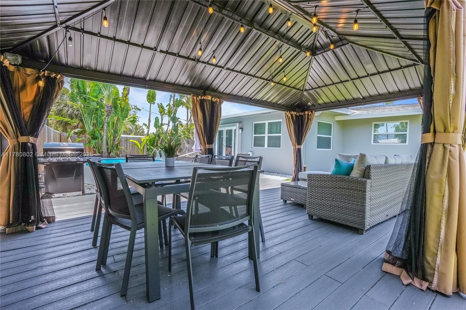 1800 NE 28th Ave,Pompano Beach, FL 33062