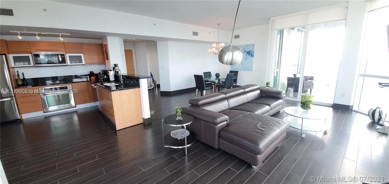 253 NE 2nd St #4808,Miami, FL 33132