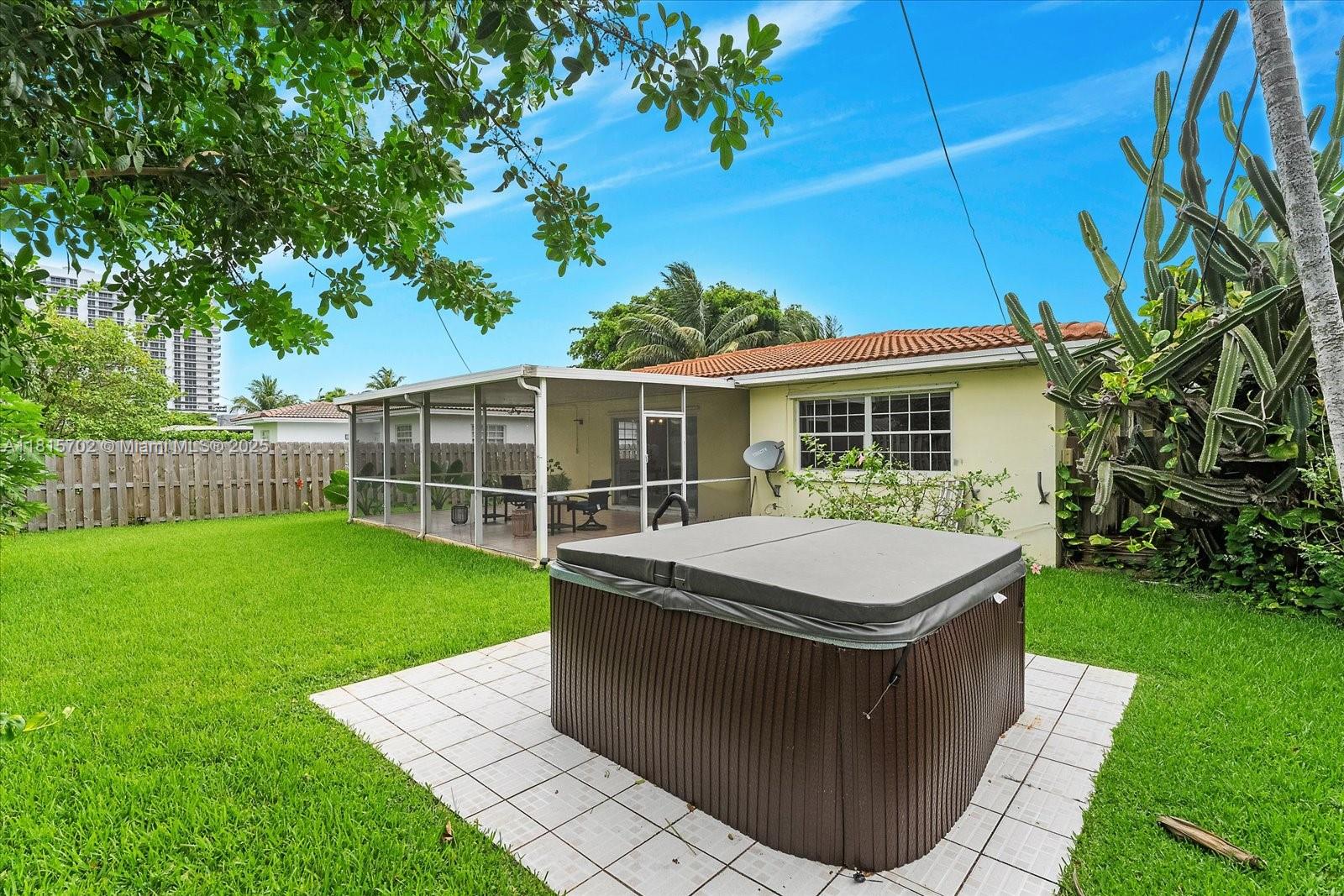 7512 Mutiny Ave North Bay Village, FL 33141