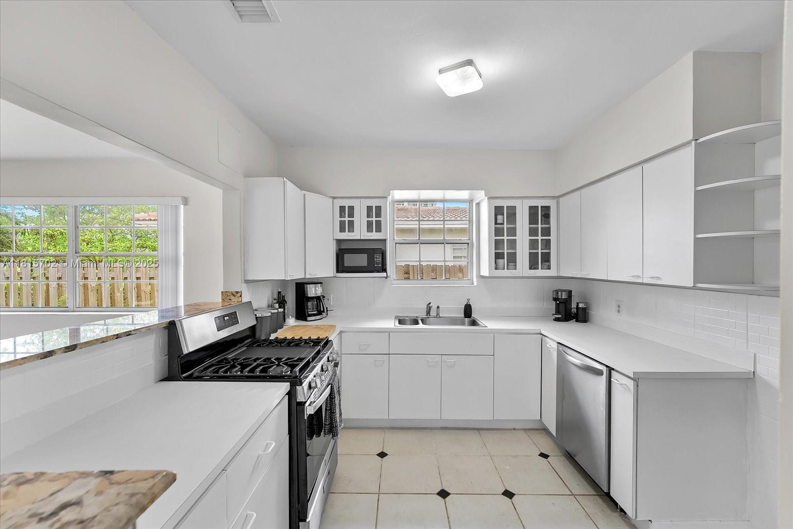 7512 Mutiny Ave North Bay Village, FL 33141