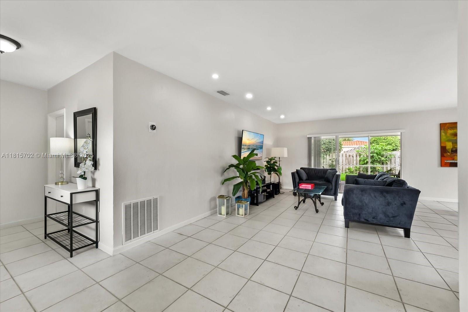 7512 Mutiny Ave North Bay Village, FL 33141