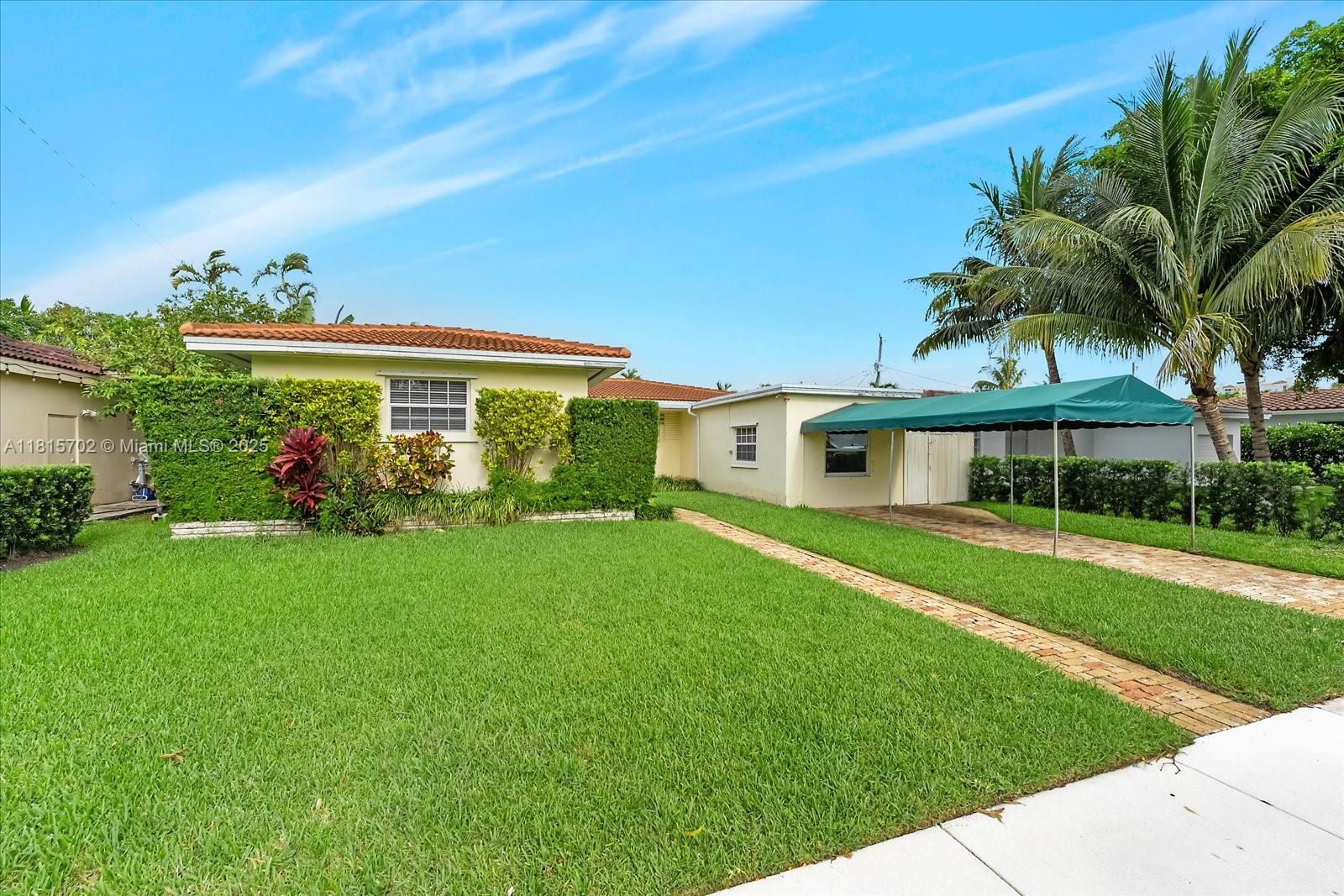 7512 Mutiny Ave North Bay Village, FL 33141