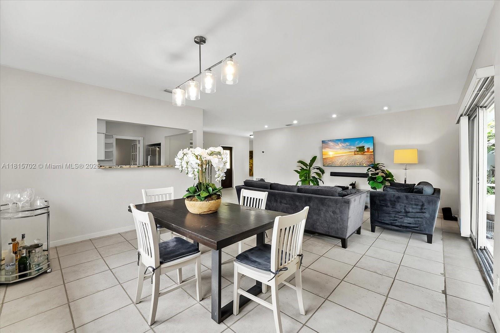 7512 Mutiny Ave North Bay Village, FL 33141