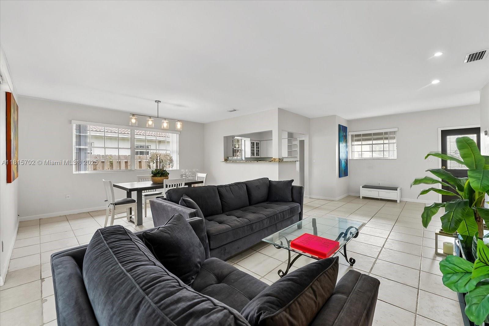 7512 Mutiny Ave North Bay Village, FL 33141