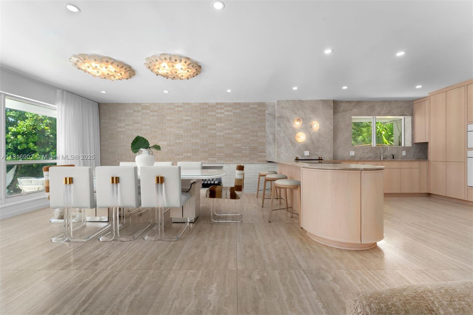 1250 NE 87th St Miami, FL 33138