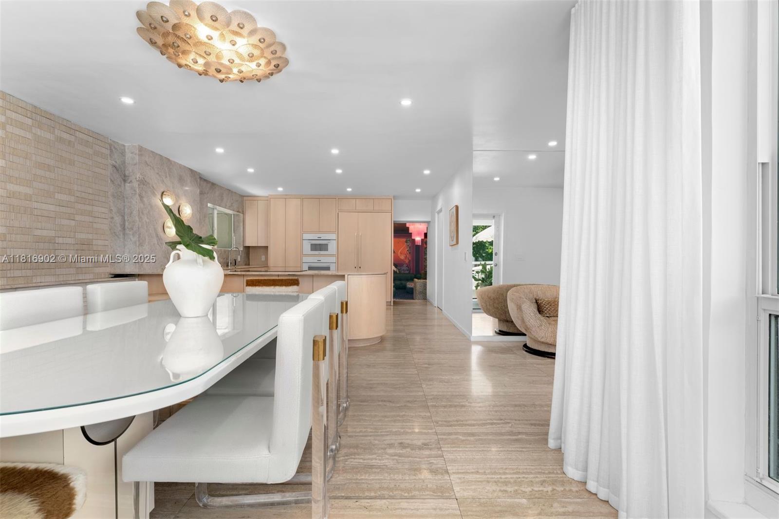 1250 NE 87th St Miami, FL 33138