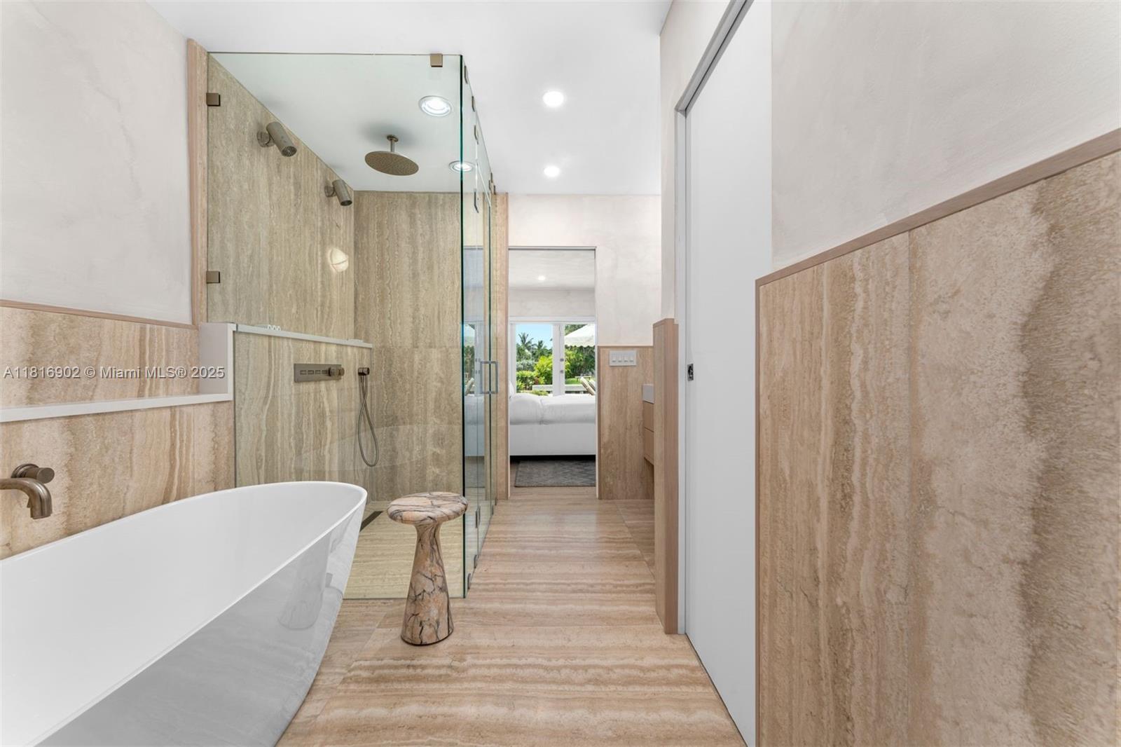 1250 NE 87th St Miami, FL 33138