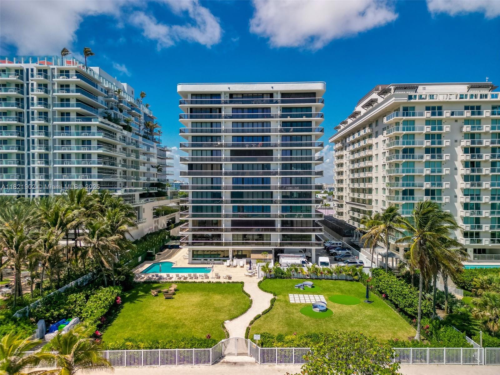 image The Waves Condo41