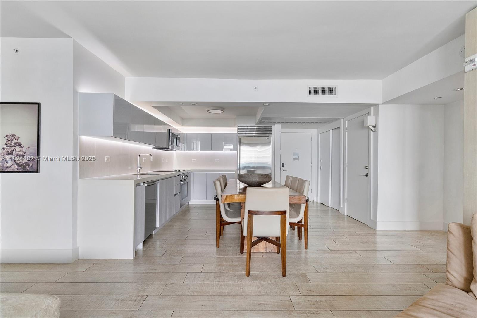 image 1 Hotel & Homes13