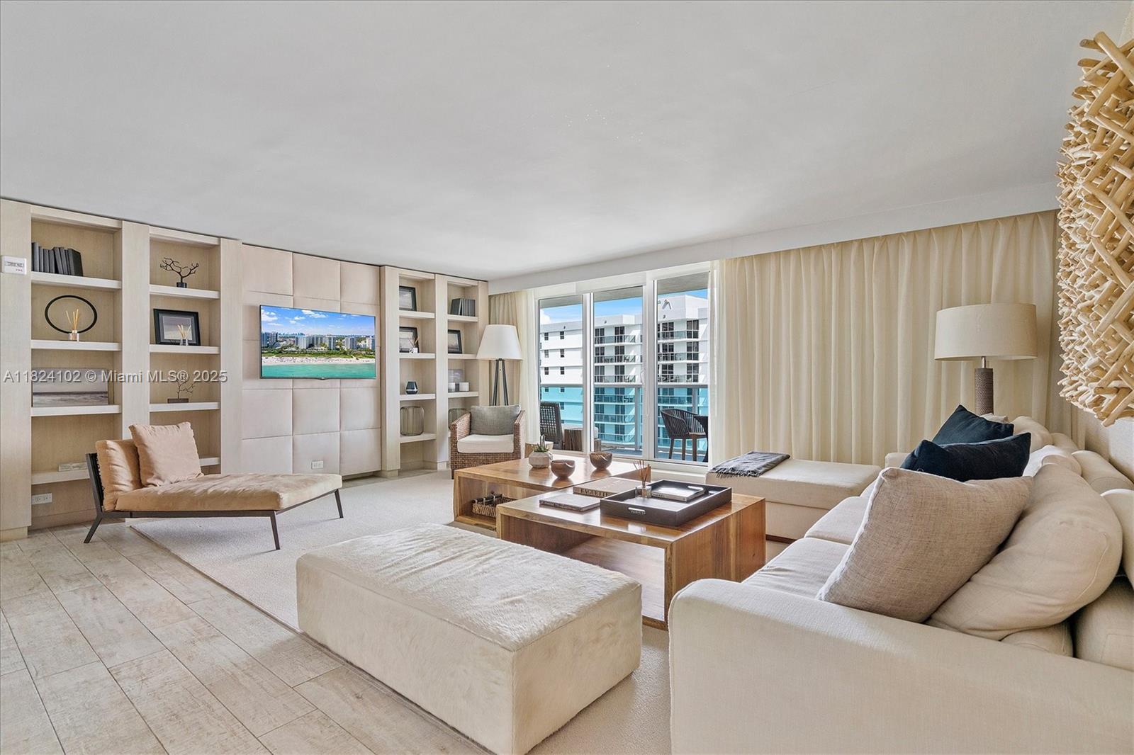 image 1 Hotel & Homes2