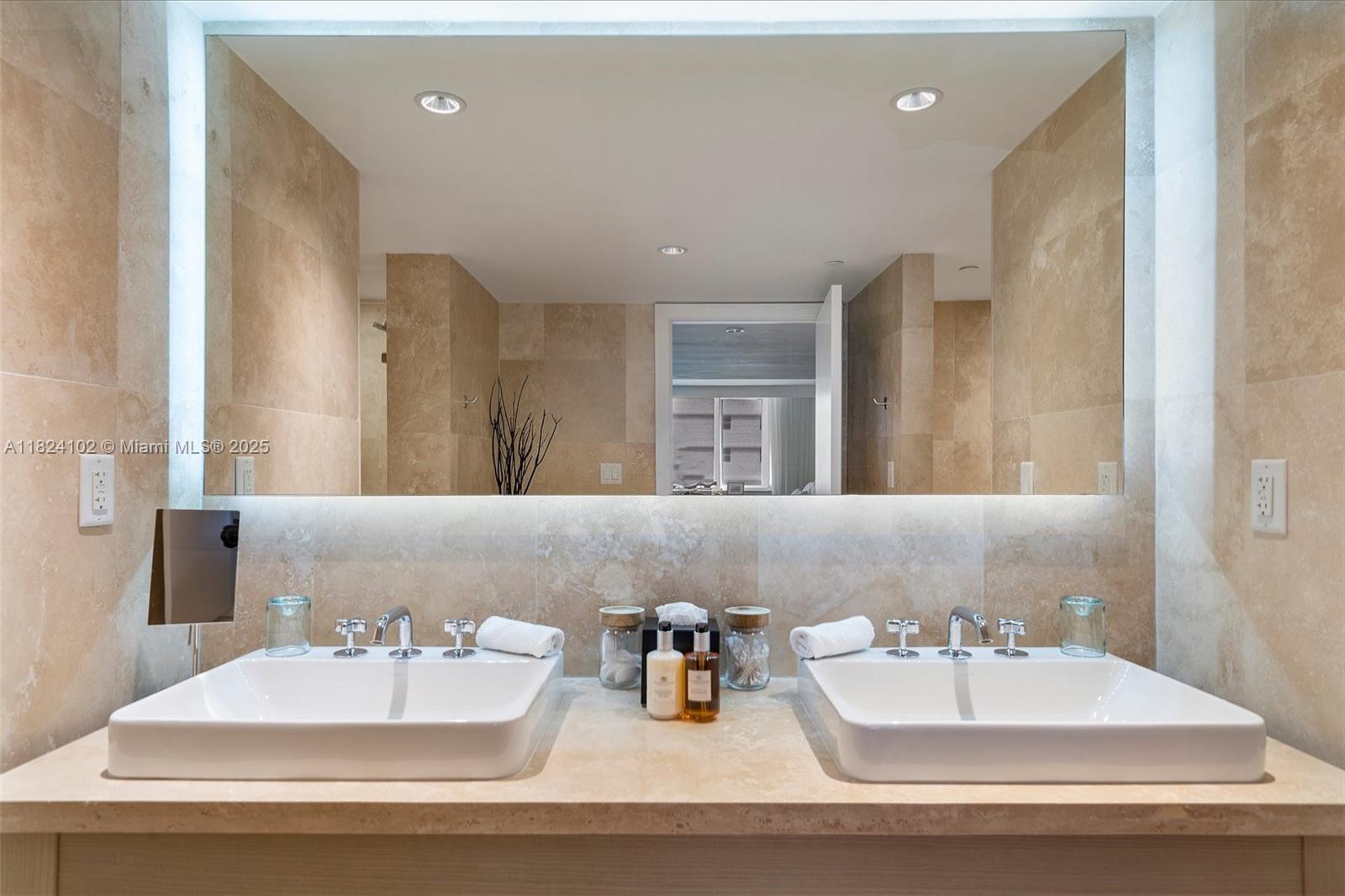 image 1 Hotel & Homes34