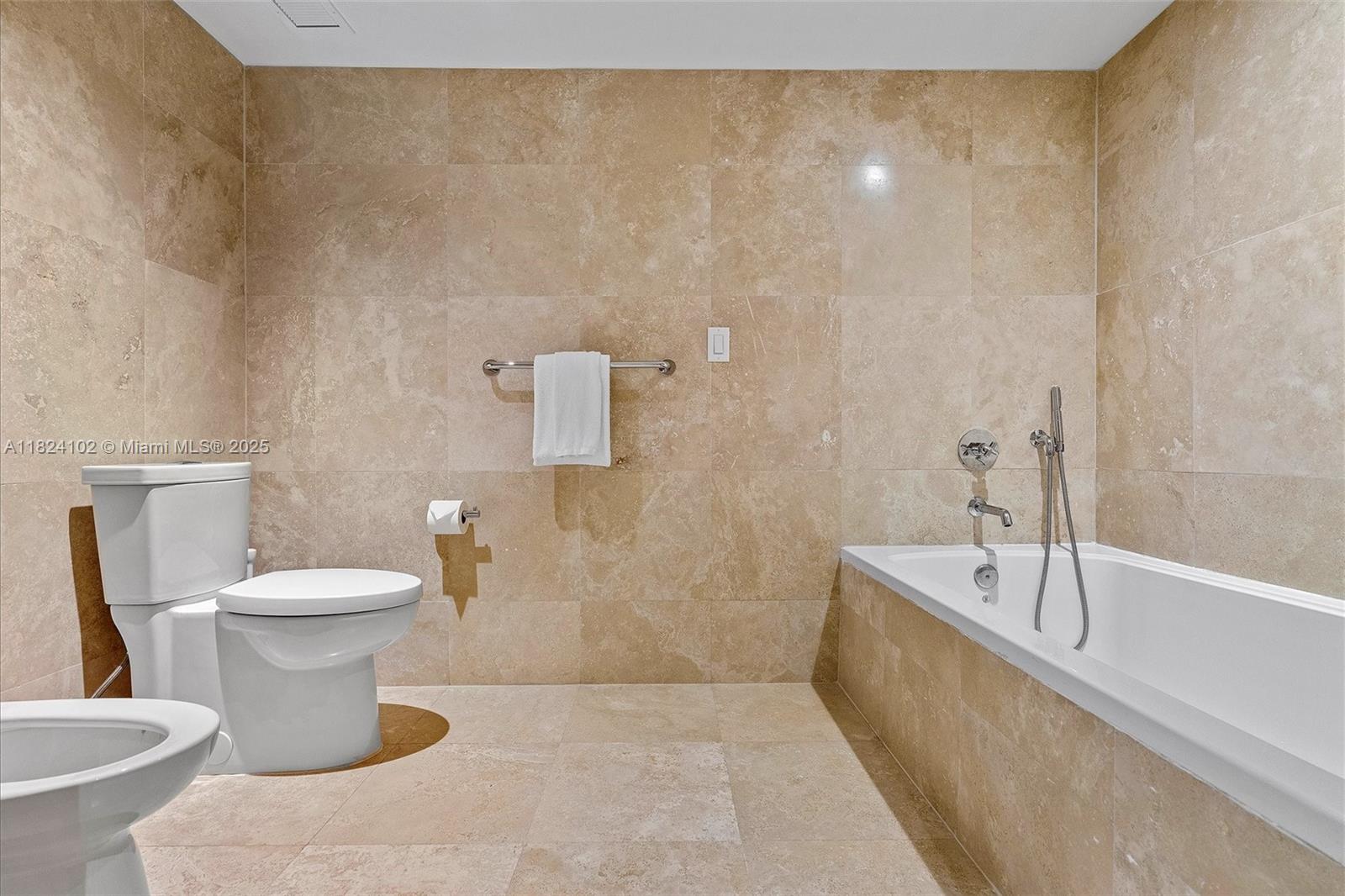 image 1 Hotel & Homes35