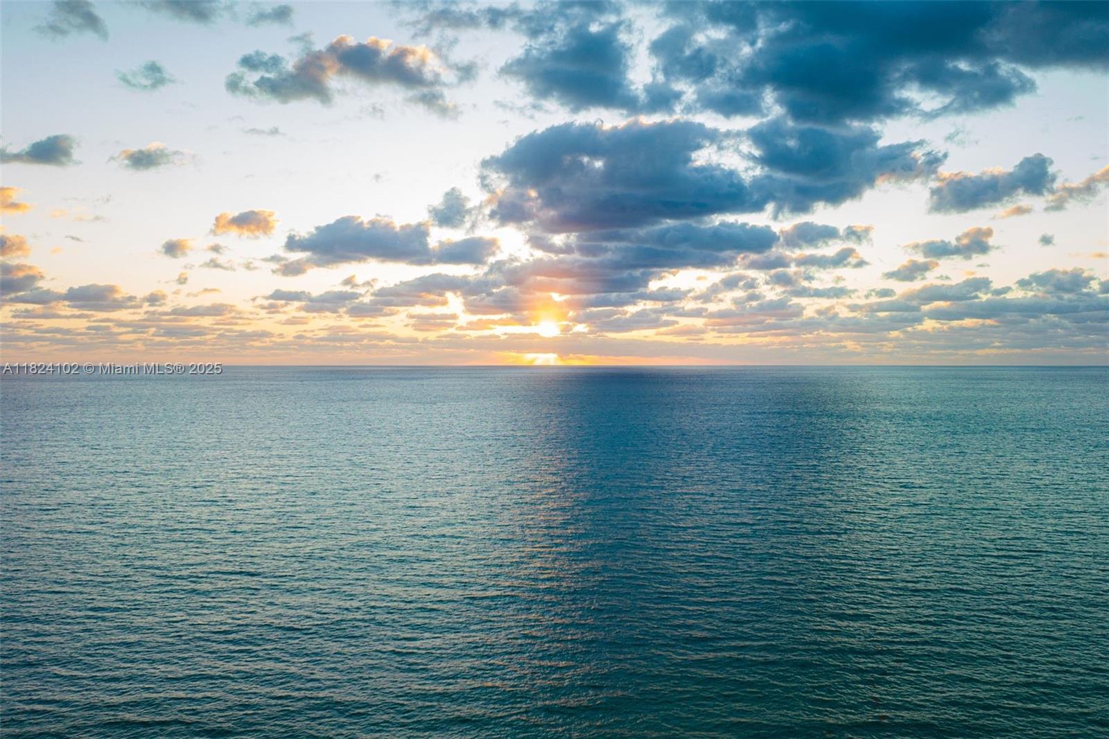 image 1 Hotel & Homes52