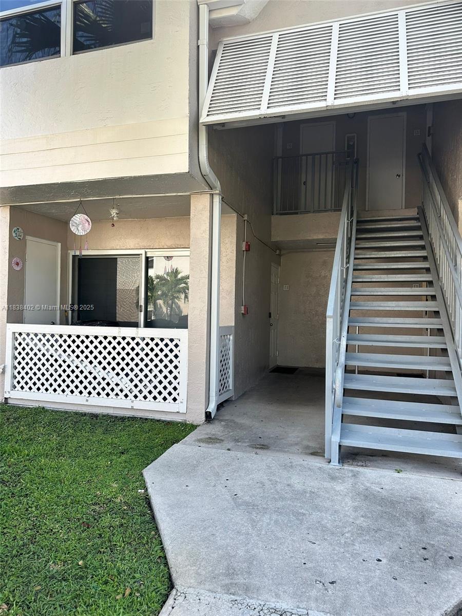 17580 NW 67th Pl #E-1